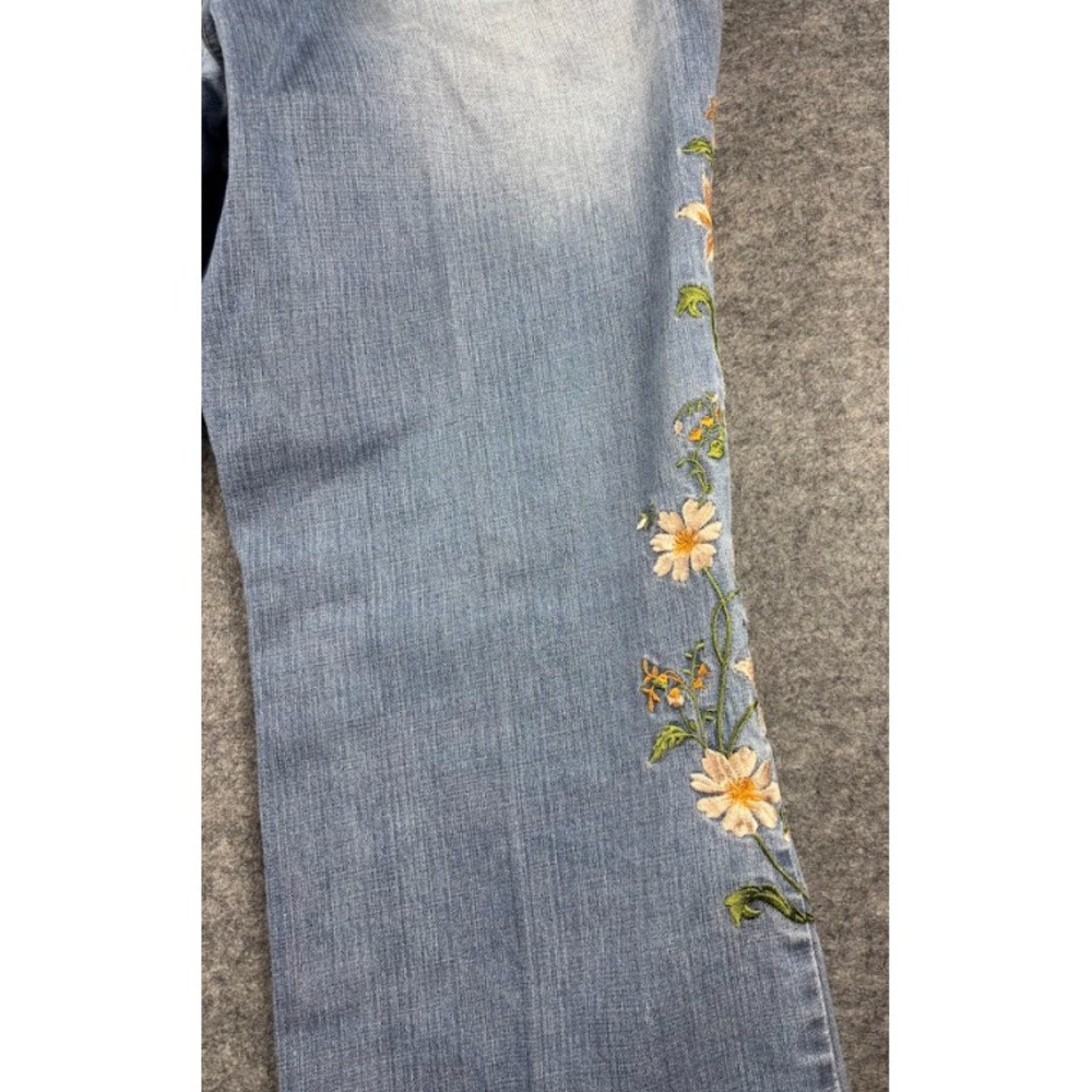 Liz Claiborne Embroidered Bootcut Jeans 14 Boho Festival Denim Chic Retro - Picture 6 of 11